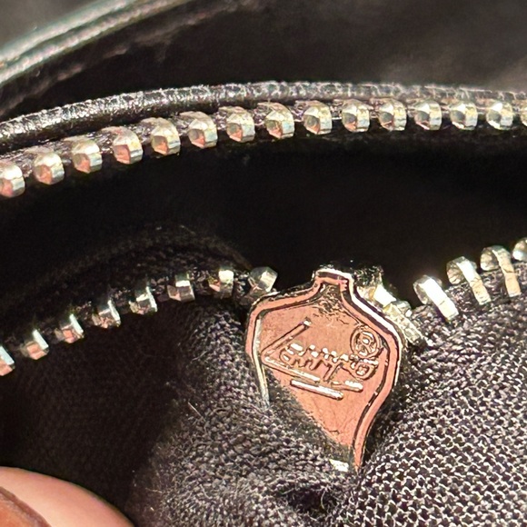 BALENCIAGA RIVACITY Black Paper
Leather two way handbag Rare Vintage EUC COA - Picture 9 of 16